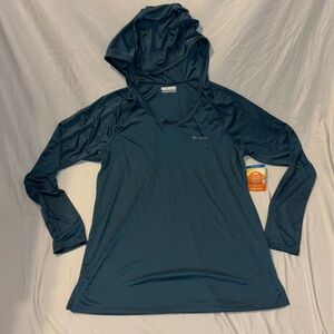 cute lake clark columbia hoodie in teal!!